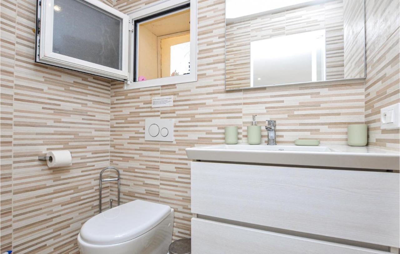 1 Bedroom Lovely Home In Menton Exterior photo
